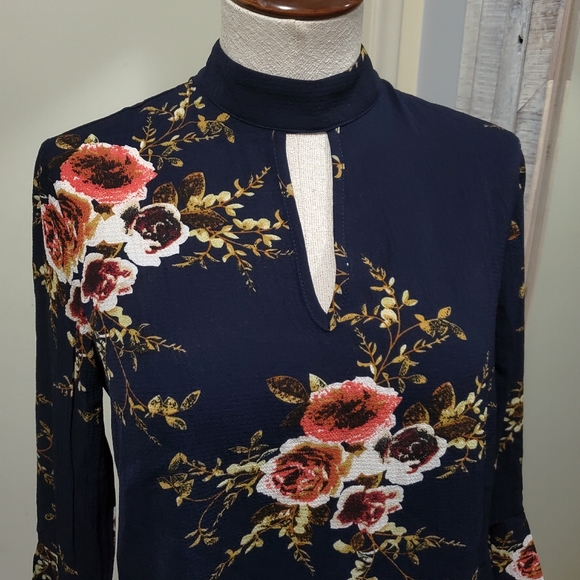 Navy Floral Bell Sleeve Keyhole Choker Blouse S - Picture 2 of 8